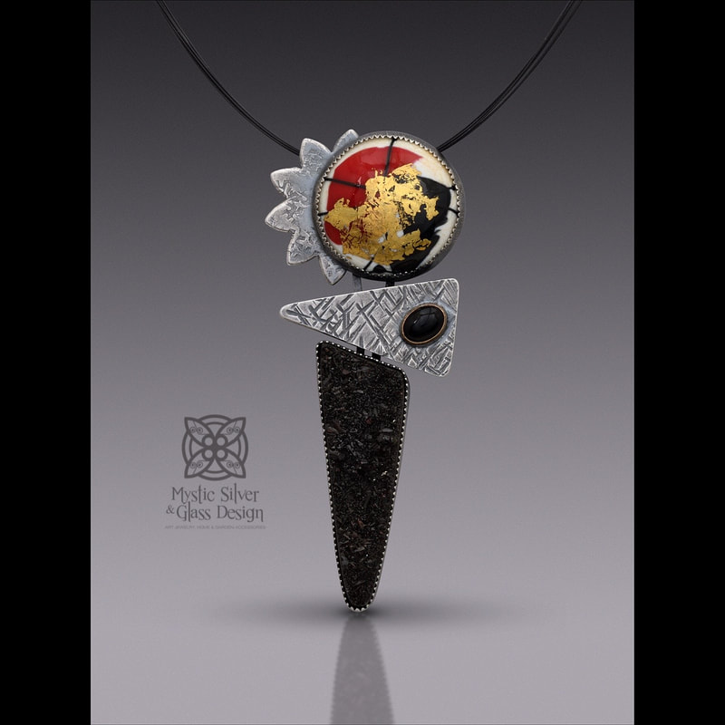 San Francisco usb pendant necklace in silver, SFO – KEEPER